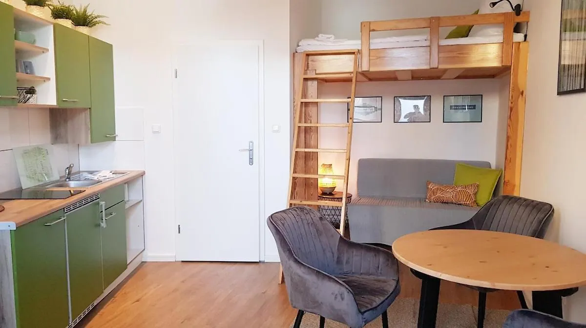 Green Apartment N40 Cosy Studio For 3 Guests, Terrace ベルリン